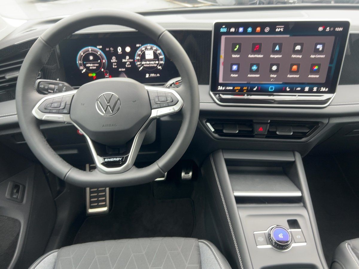 Fahrzeug autohaus mense Fahrzeugabbildung Volkswagen Tiguan TDI ENERGY 360° eKlappe Winterräder Navi