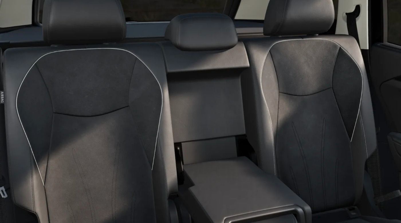 Fahrzeugabbildung Volkswagen Tayron TDI Elegance Nav Ganzjahresreifen eKlappe