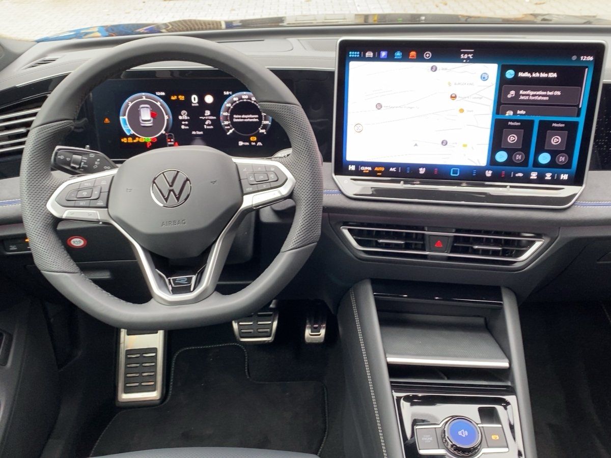 Fahrzeug autohaus mense Fahrzeugabbildung Volkswagen Tiguan TDI R-Line Leder Navi HUD 360° Winterräde