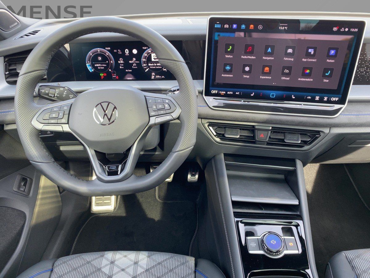 Fahrzeugabbildung Volkswagen Tayron TDI 4M R-Line AHK Pano BlackStyle Navi HU