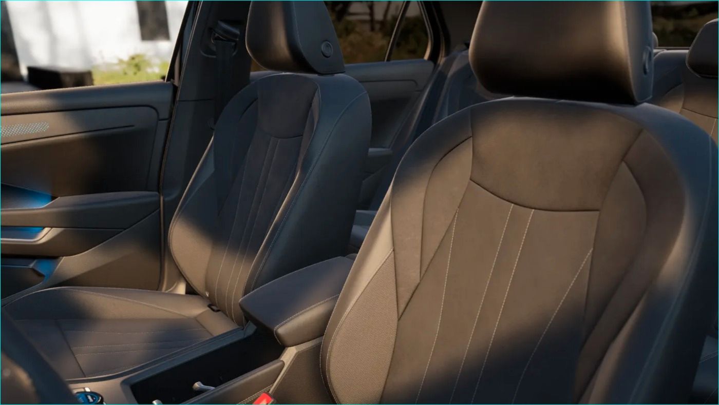 Fahrzeugabbildung Volkswagen T-Roc 1.5 eTSI Style AHK BlackStyle IQ.Light Nav