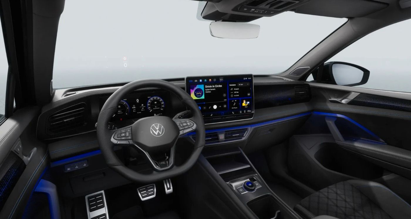 Fahrzeug autohaus mense Fahrzeugabbildung Volkswagen Tiguan TDI 4M R-Line AHK Pano BlackStyle Navi HU