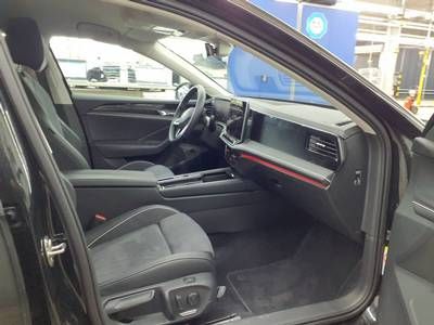 Fahrzeug autohaus mense Fahrzeugabbildung Volkswagen Passat Variant 1.5 TSI eHybrid CarPlay|AHK|HUD