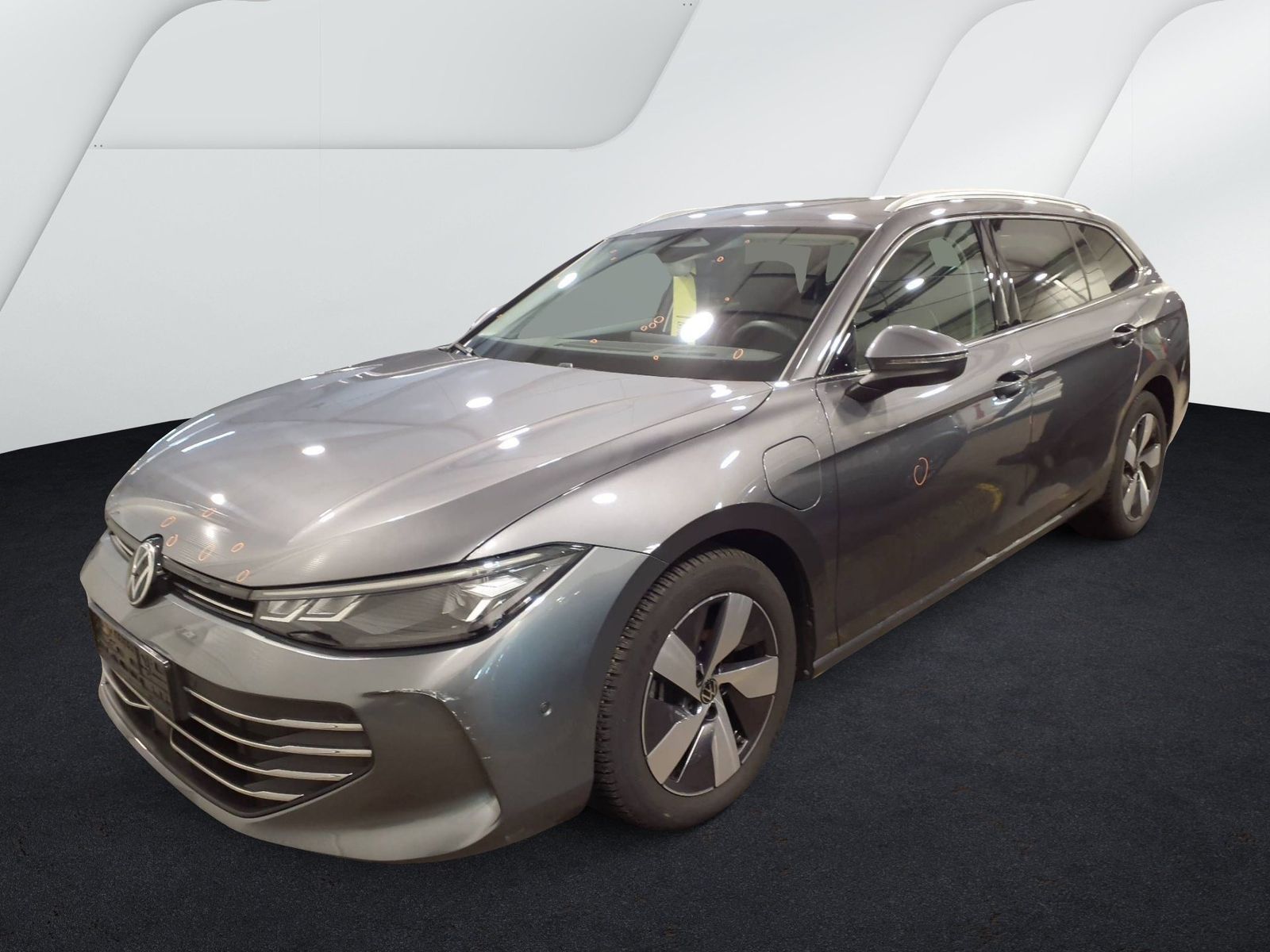 Fahrzeugabbildung Volkswagen Passat Variant 1.5 TSI eHybrid CarPlay|AHK|HUD