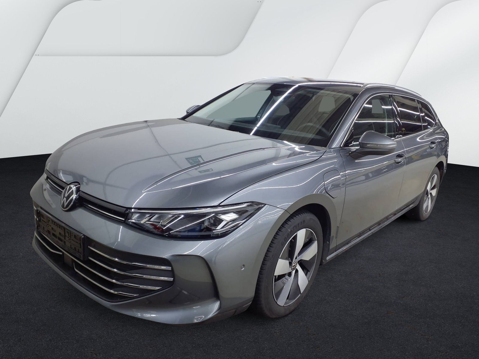 Fahrzeugabbildung Volkswagen Passat Variant 1.5 TSI eHybrid CarPlay|AHK|HUD