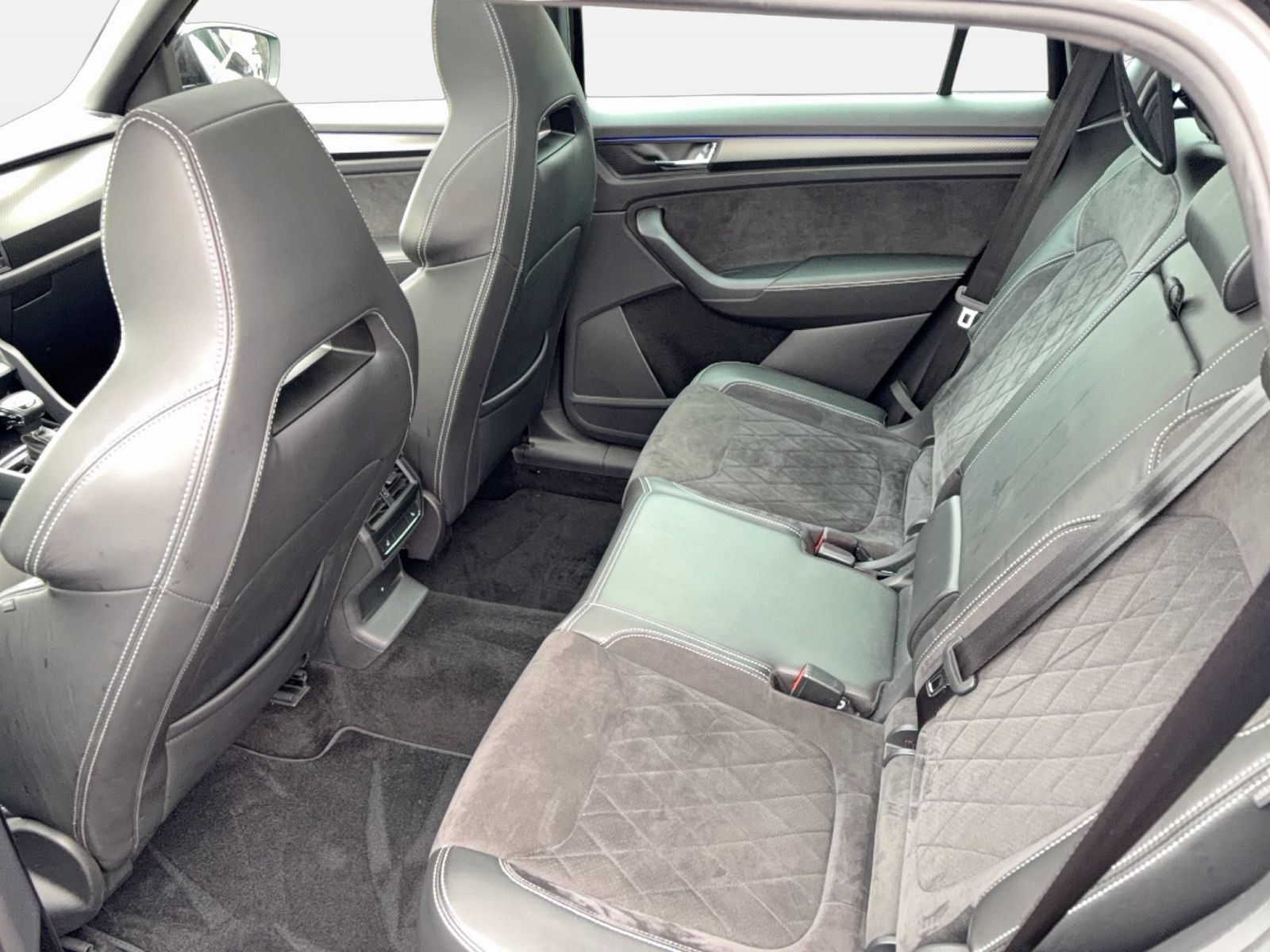 Fahrzeug autohaus mense Fahrzeugabbildung SKODA Kodiaq 2.0 TDI DSG 4x4 Sportline AHK|Pano|SD|ACC