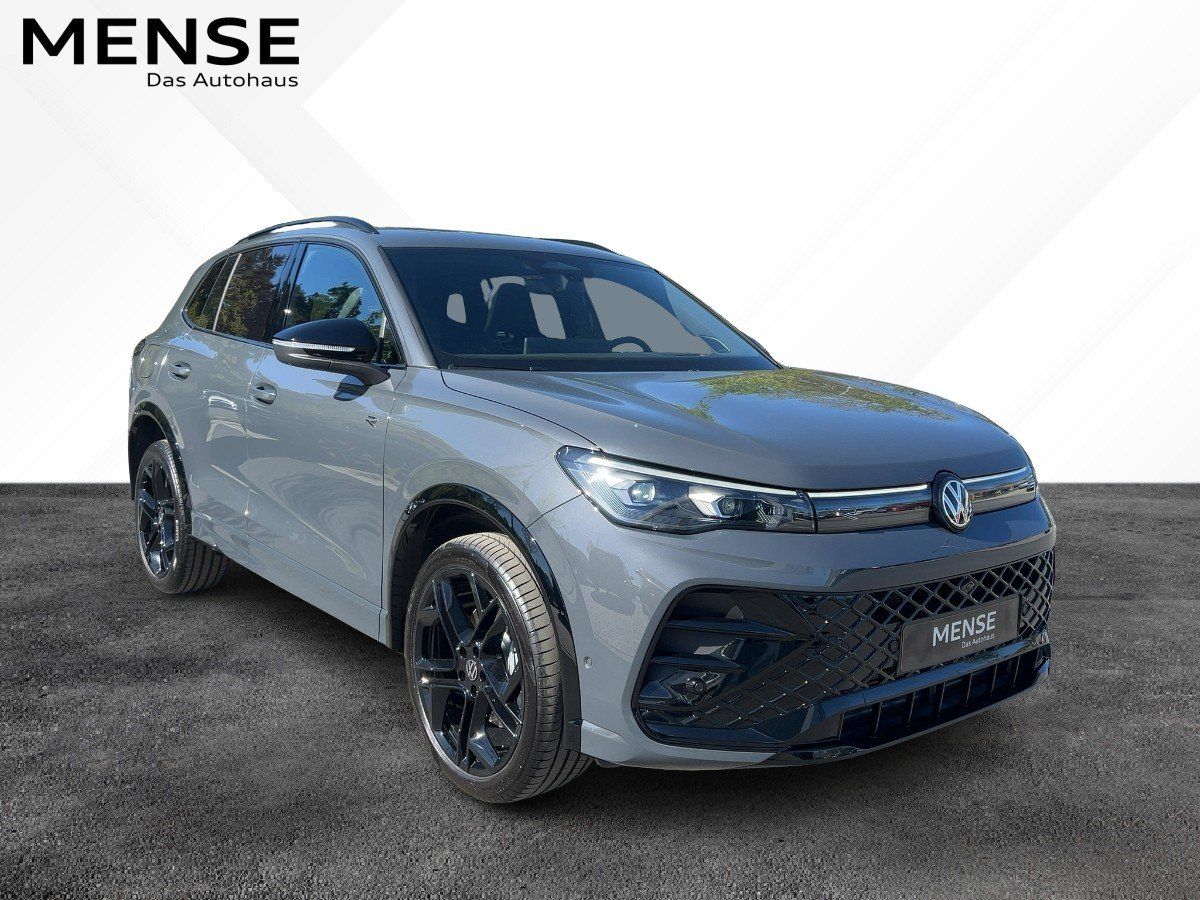Fahrzeugabbildung Volkswagen Tiguan TDI 4M R-Line AHK Navi BlackStyle Pano HU