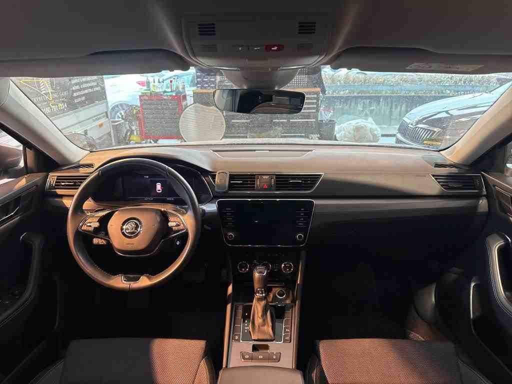 Fahrzeug autohaus mense Fahrzeugabbildung SKODA Superb Combi 2.0 TDI Style AHK|ACC|LED|Navi|PDC