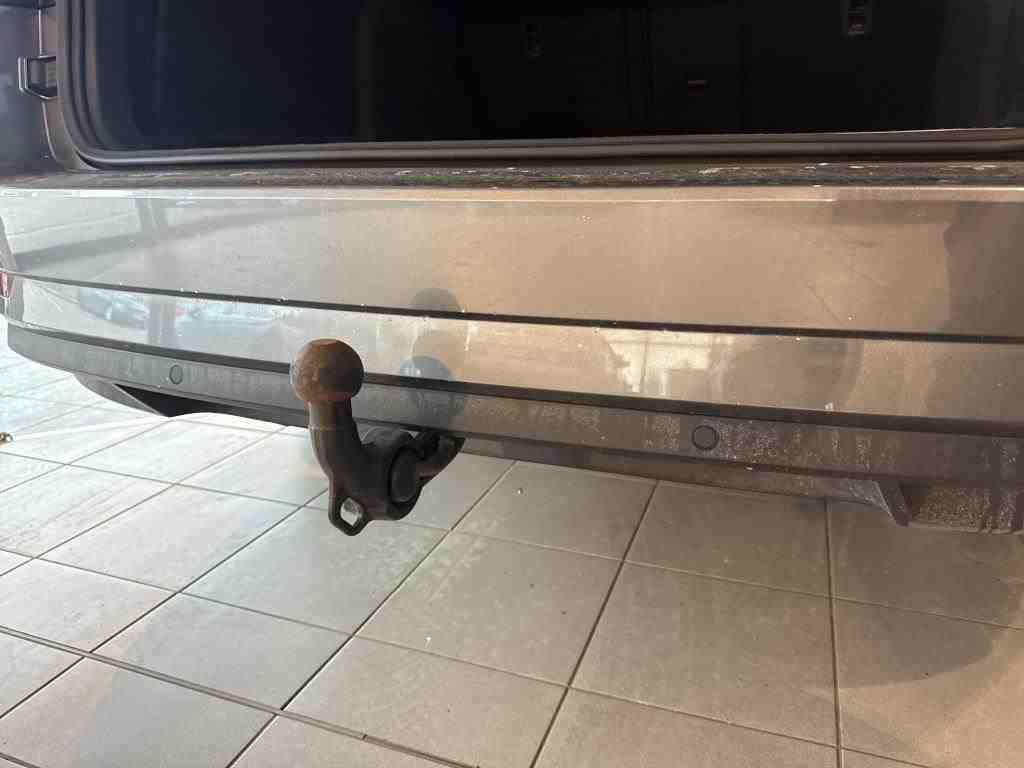 Fahrzeug autohaus mense Fahrzeugabbildung SKODA Superb Combi 2.0 TDI Style AHK|ACC|LED|Navi|PDC