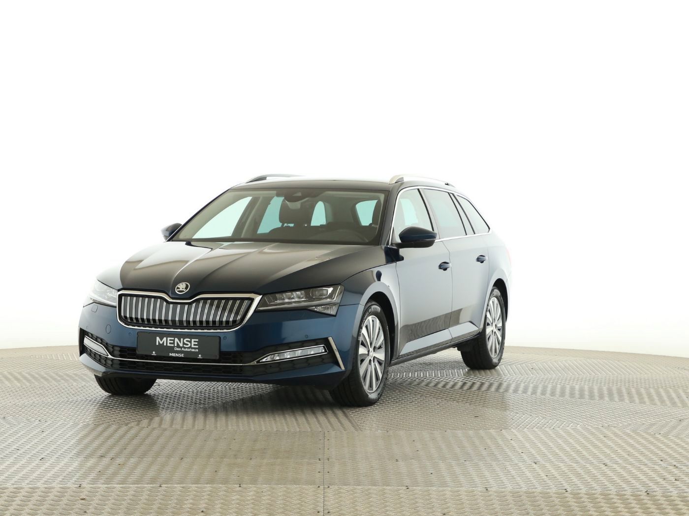 Fahrzeugabbildung SKODA Superb Combi 1.4 TSI Style iV Standhzg|ACC|LED