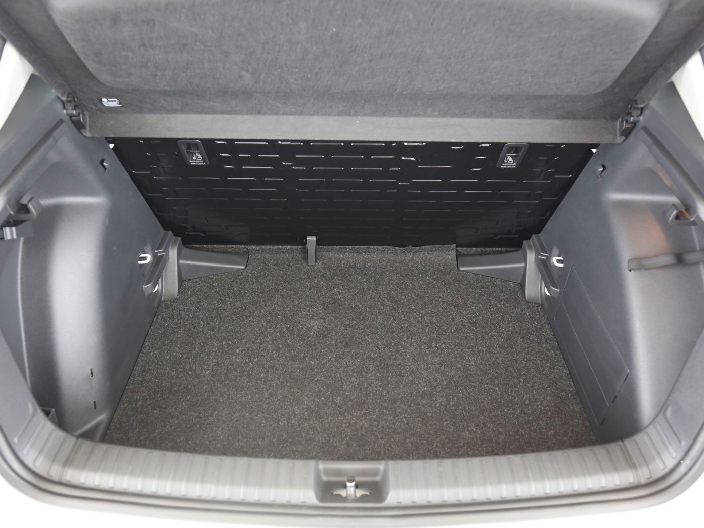 Fahrzeug autohaus mense Fahrzeugabbildung SKODA Fabia 1.0 MPI Active LED|LaneAss|PDC|SHZG