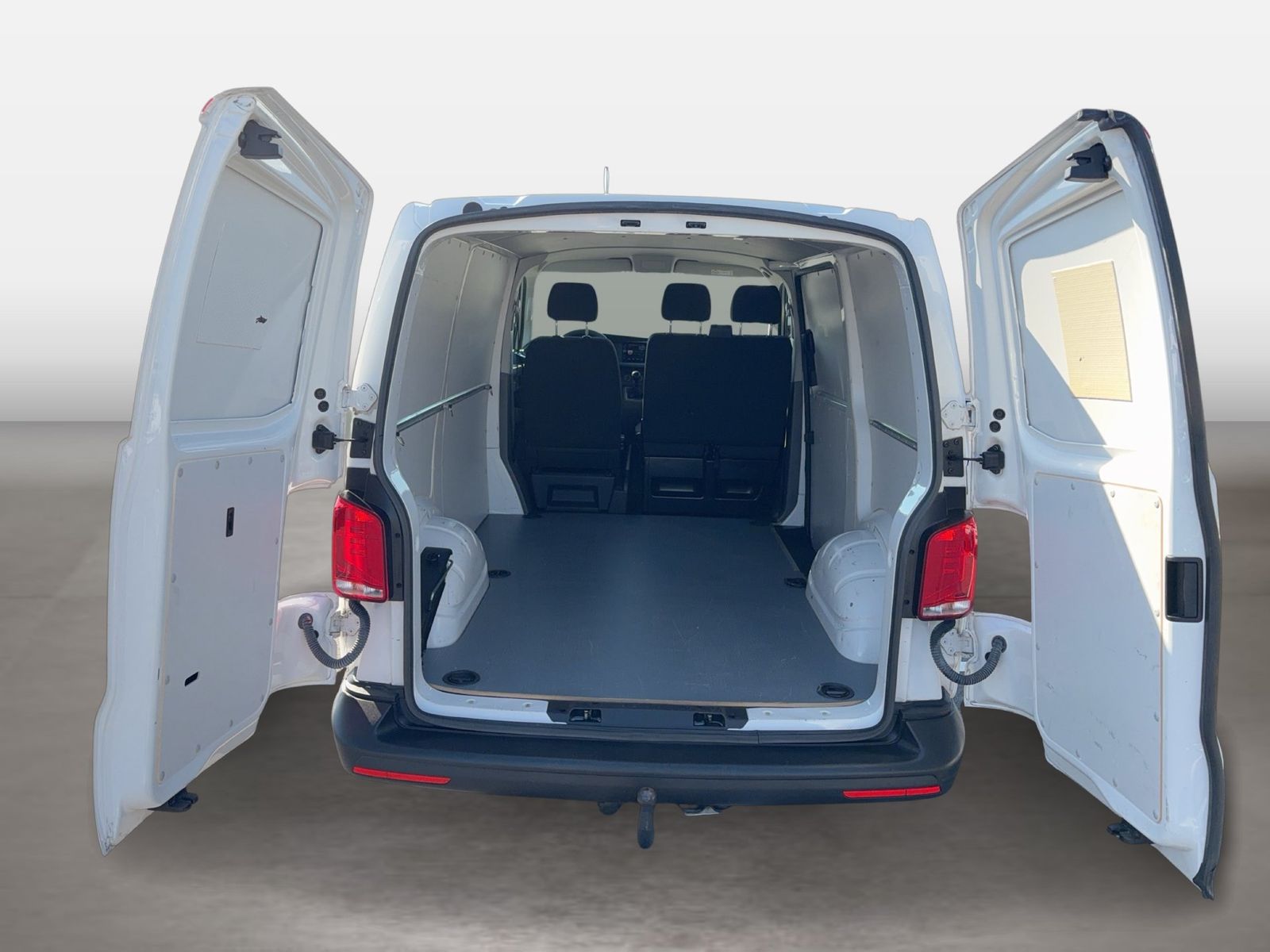 Fahrzeugabbildung Volkswagen T6.1 Transporter 2.0 TDI Kasten CarPlay|AHK