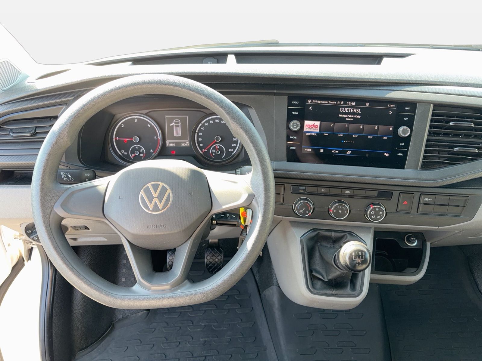Fahrzeugabbildung Volkswagen T6.1 Transporter 2.0 TDI Kasten CarPlay|AHK