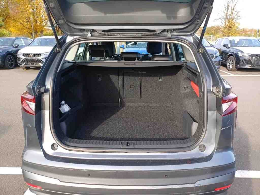 Fahrzeugabbildung SKODA Enyaq 50 Loft LED|VirtualCP|KlimaA|LaneAss|PDC