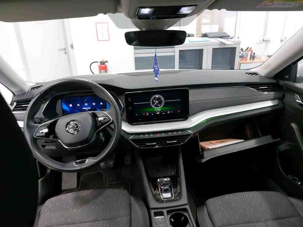 Fahrzeug autohaus mense Fahrzeugabbildung SKODA Octavia Combi 2.0 TDI Style HUD|ACC|LED|Navi|PDC