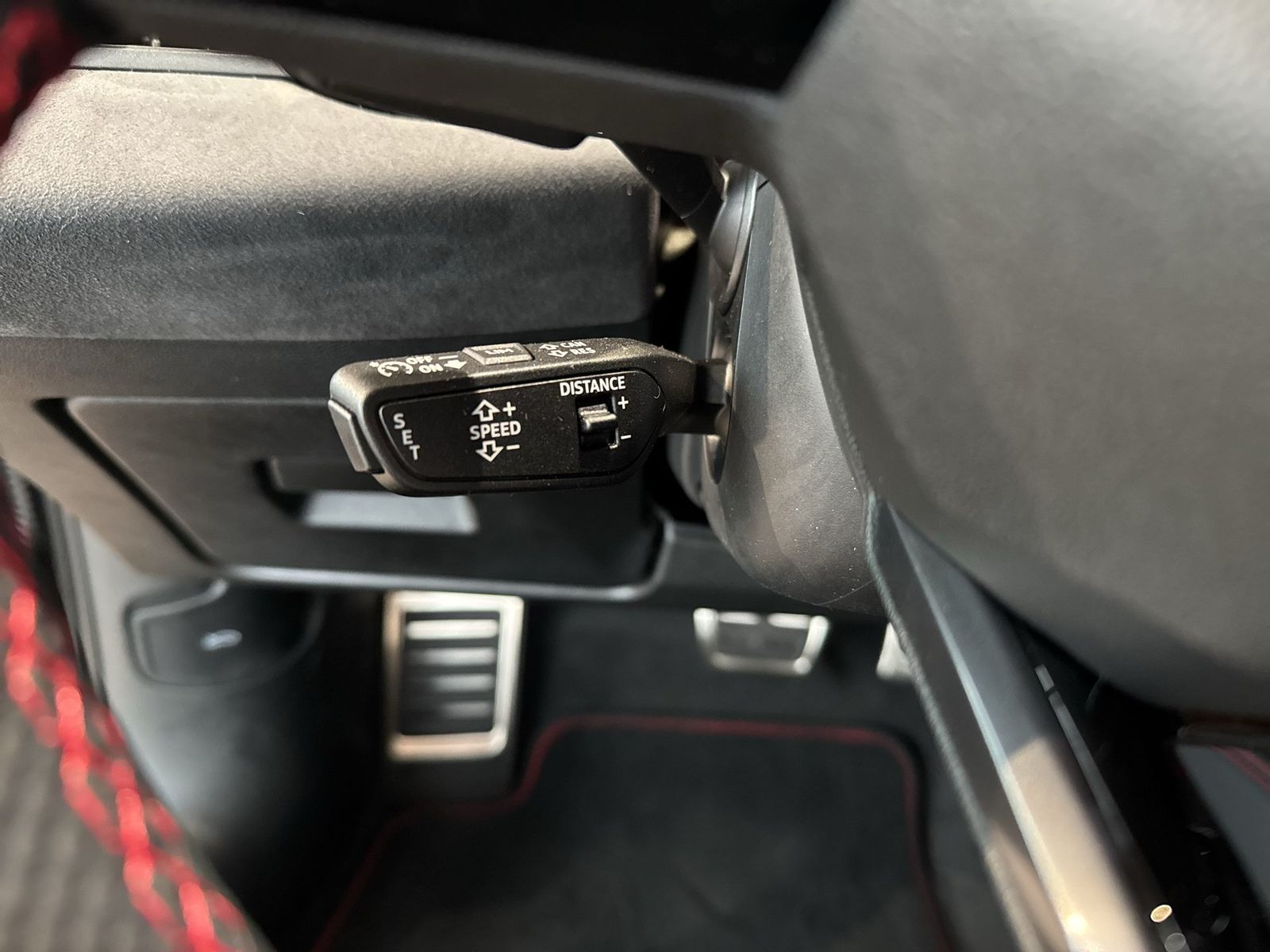 Fahrzeug autohaus mense Fahrzeugabbildung Audi A6 Avant TDI quattro 150 kW S tronic |Luft|AHK