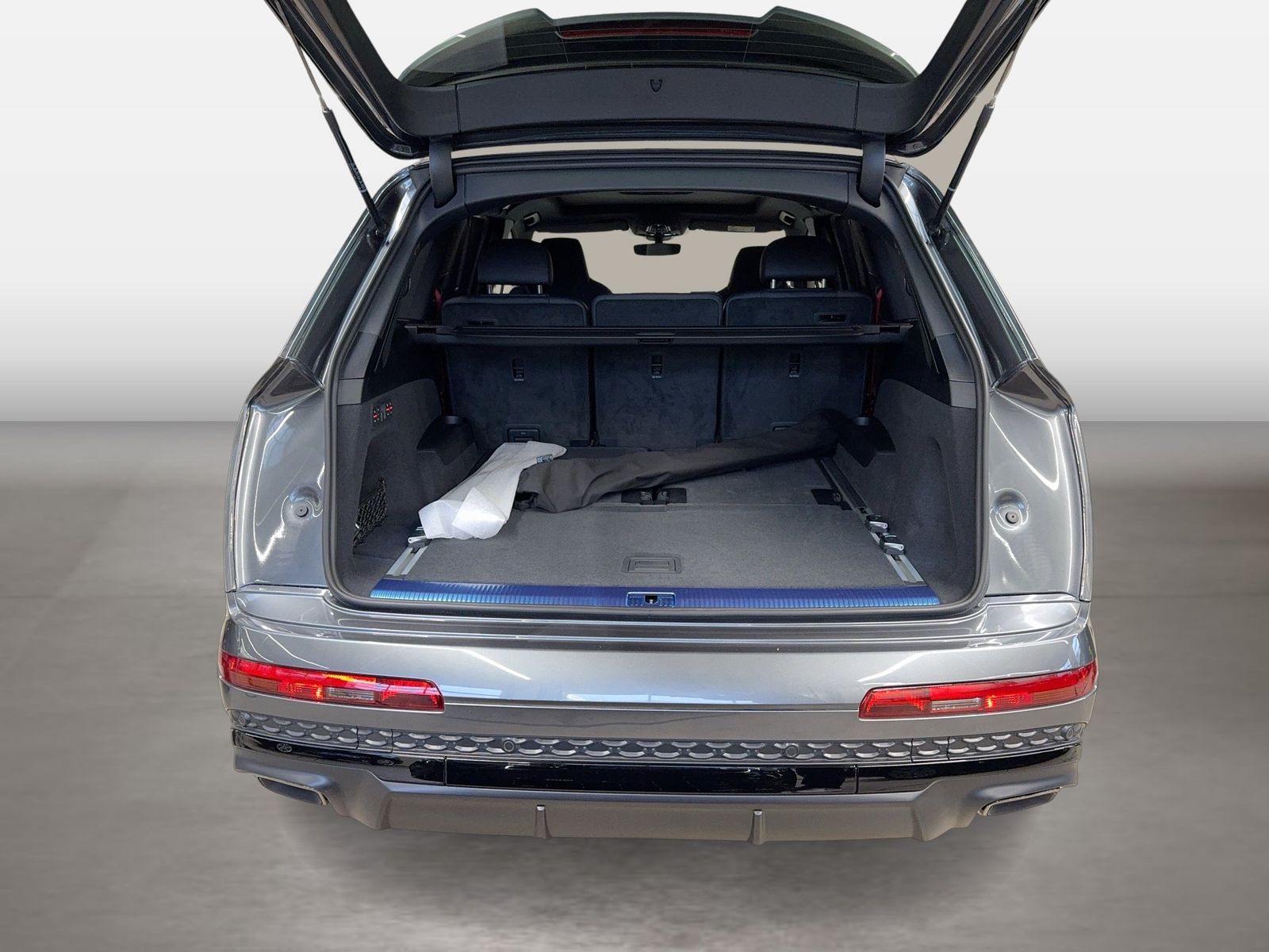 Fahrzeugabbildung Audi Q7 SUV S line 50 TDI quattro 210 kW tiptronic