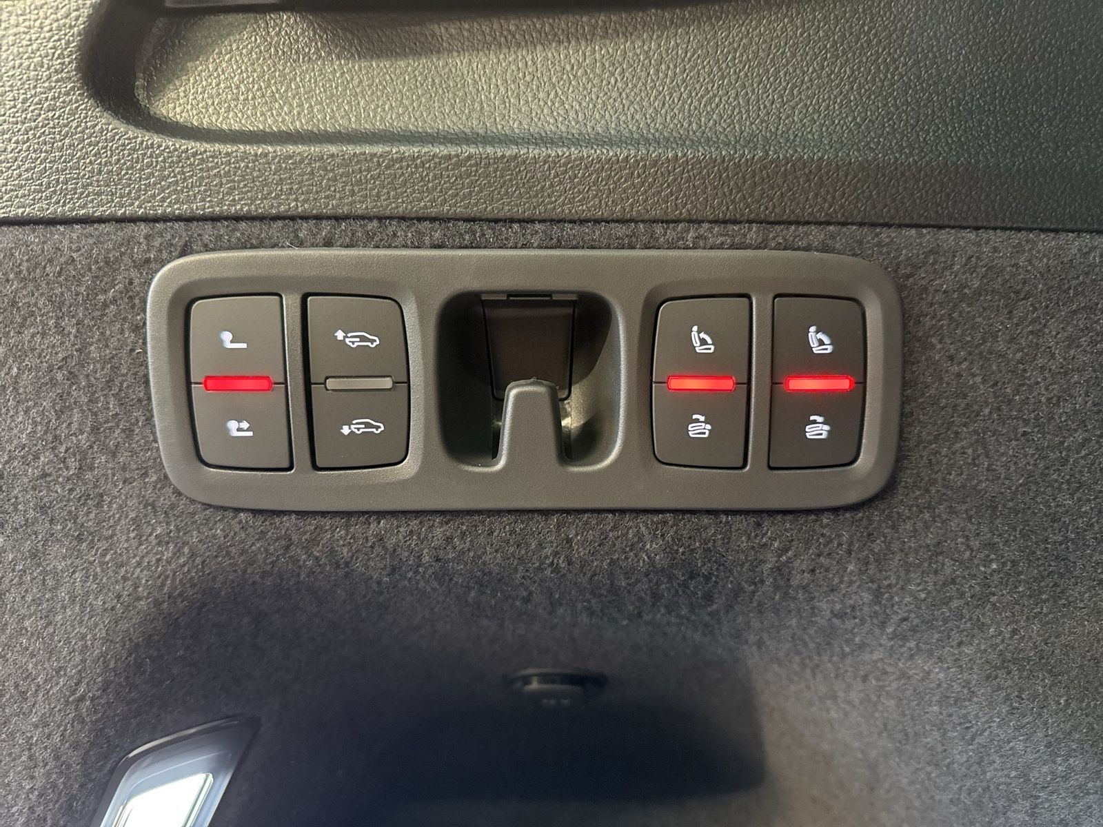 Fahrzeugabbildung Audi Q7 SUV S line 50 TDI quattro 210 kW tiptronic