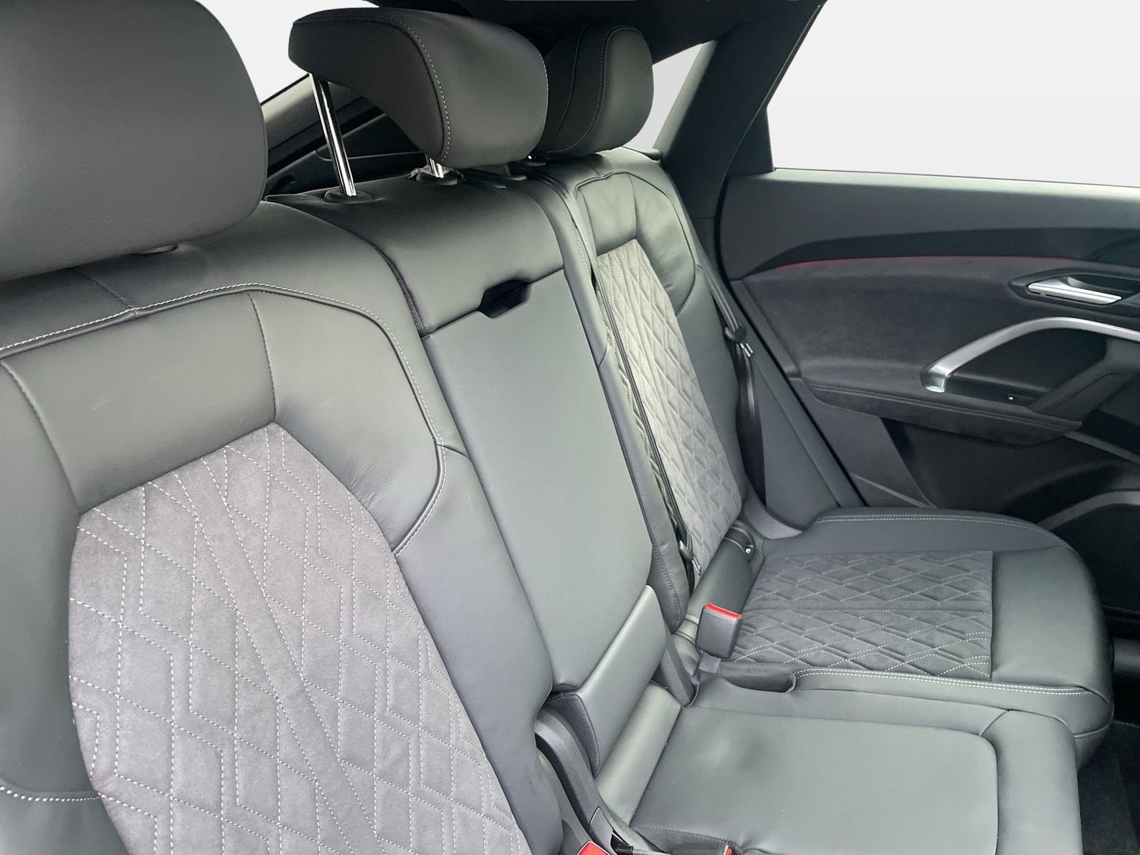 Fahrzeugabbildung Audi Q5 Sportback 40TDI quattro Matrix|Tech+|Luftf.