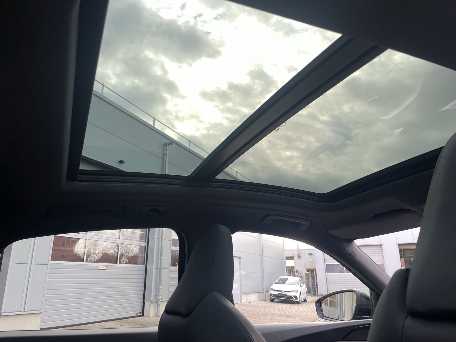 Fahrzeugabbildung Audi Q5 Sportback 40TDI quattro Matrix|Tech+|Luftf.