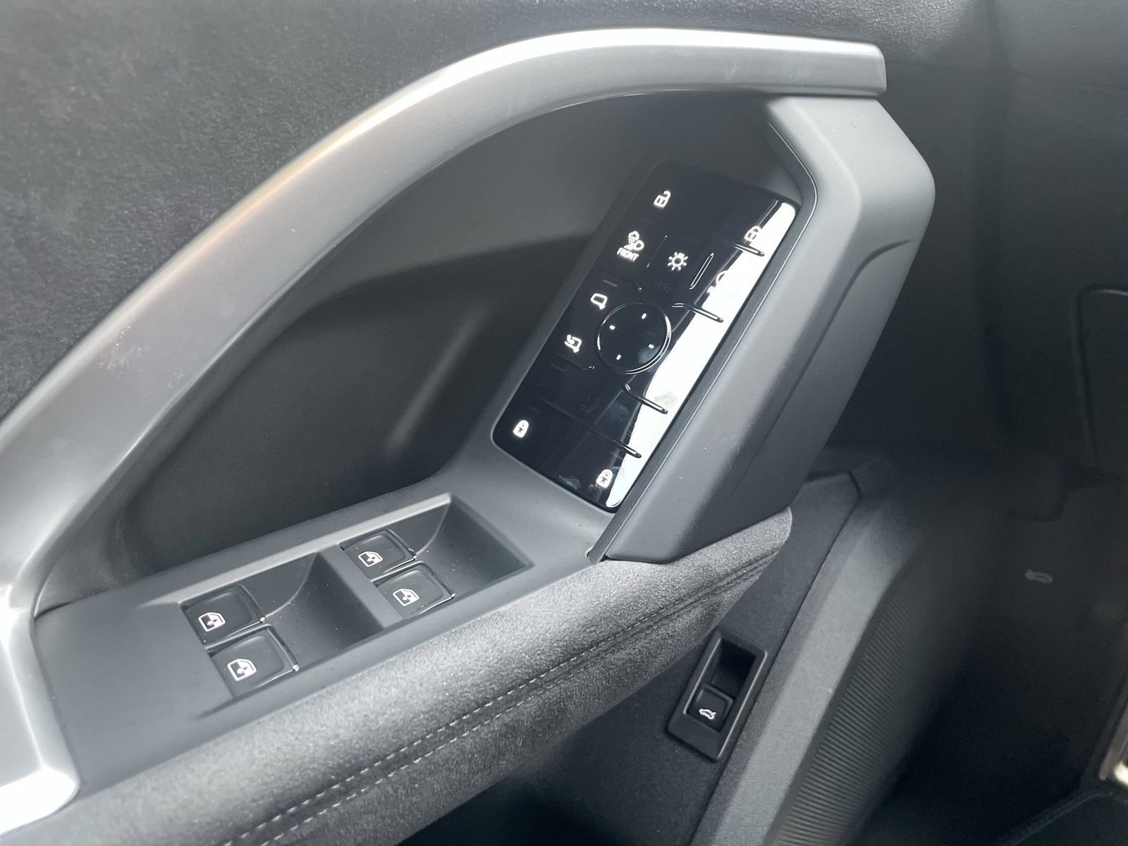 Fahrzeugabbildung Audi Q5 Sportback 40TDI quattro Matrix|Tech+|Luftf.