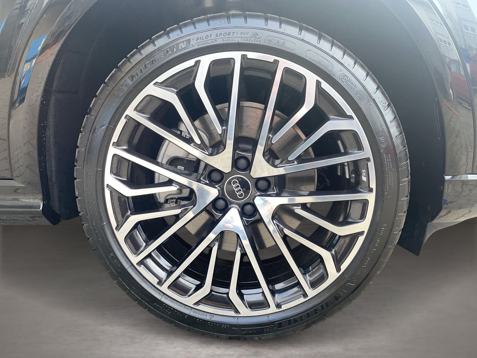 Fahrzeugabbildung Audi Q5 Sportback 40TDI quattro Matrix|Tech+|Luftf.