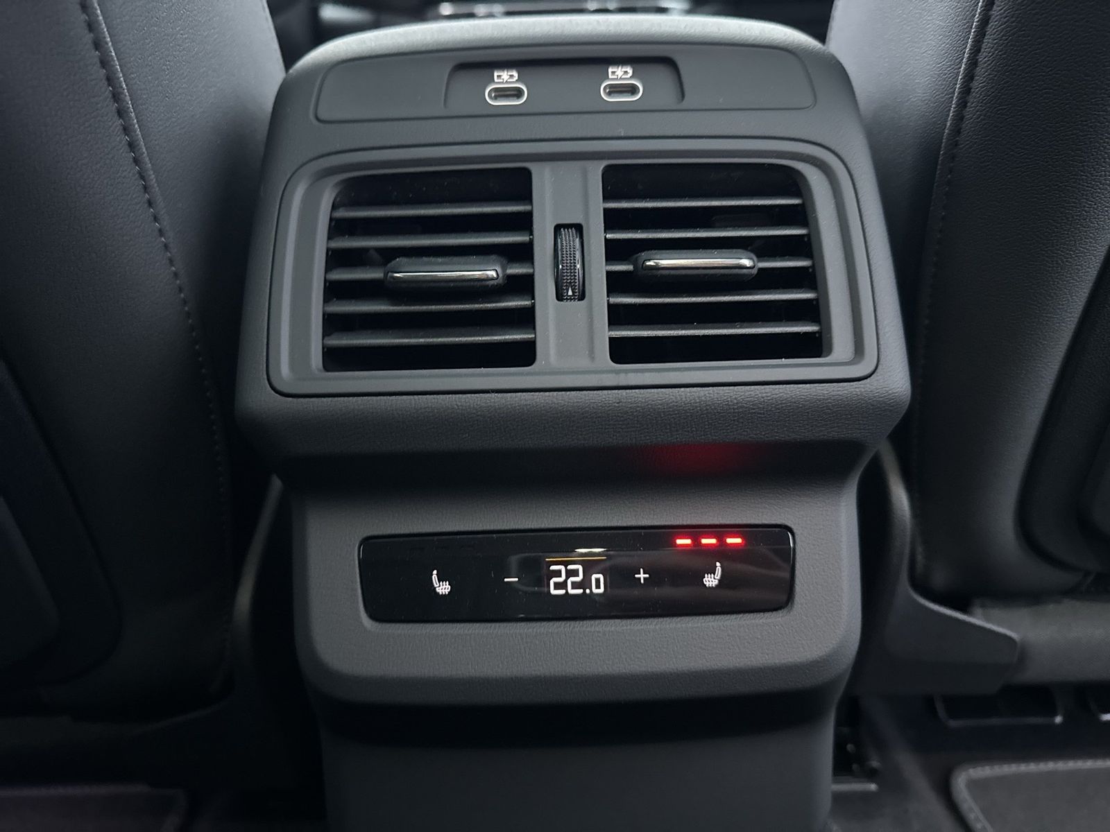 Fahrzeugabbildung Audi Q5 Sportback 40TDI Edition One B&O|AHK|Tech pro