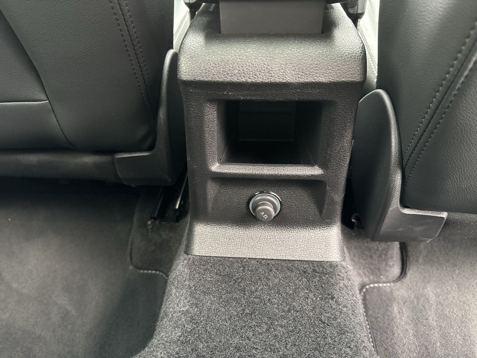 Fahrzeug autohaus mense Fahrzeugabbildung Audi Q2 35TFSI S Line Matrix|CarPlay|AHK|Pano|SD