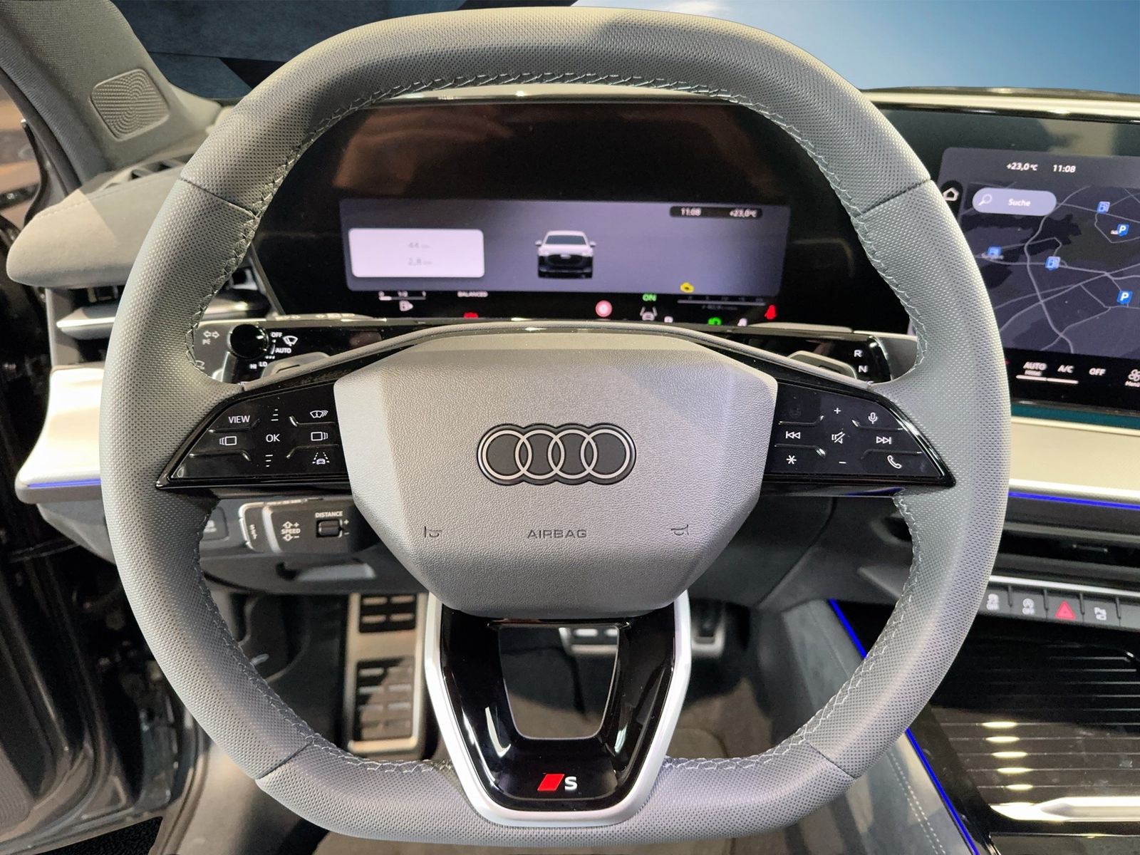 Fahrzeugabbildung Audi Q3 SUV TFSI 195 kW S tronic DigiMatrix|Sonos|Pan