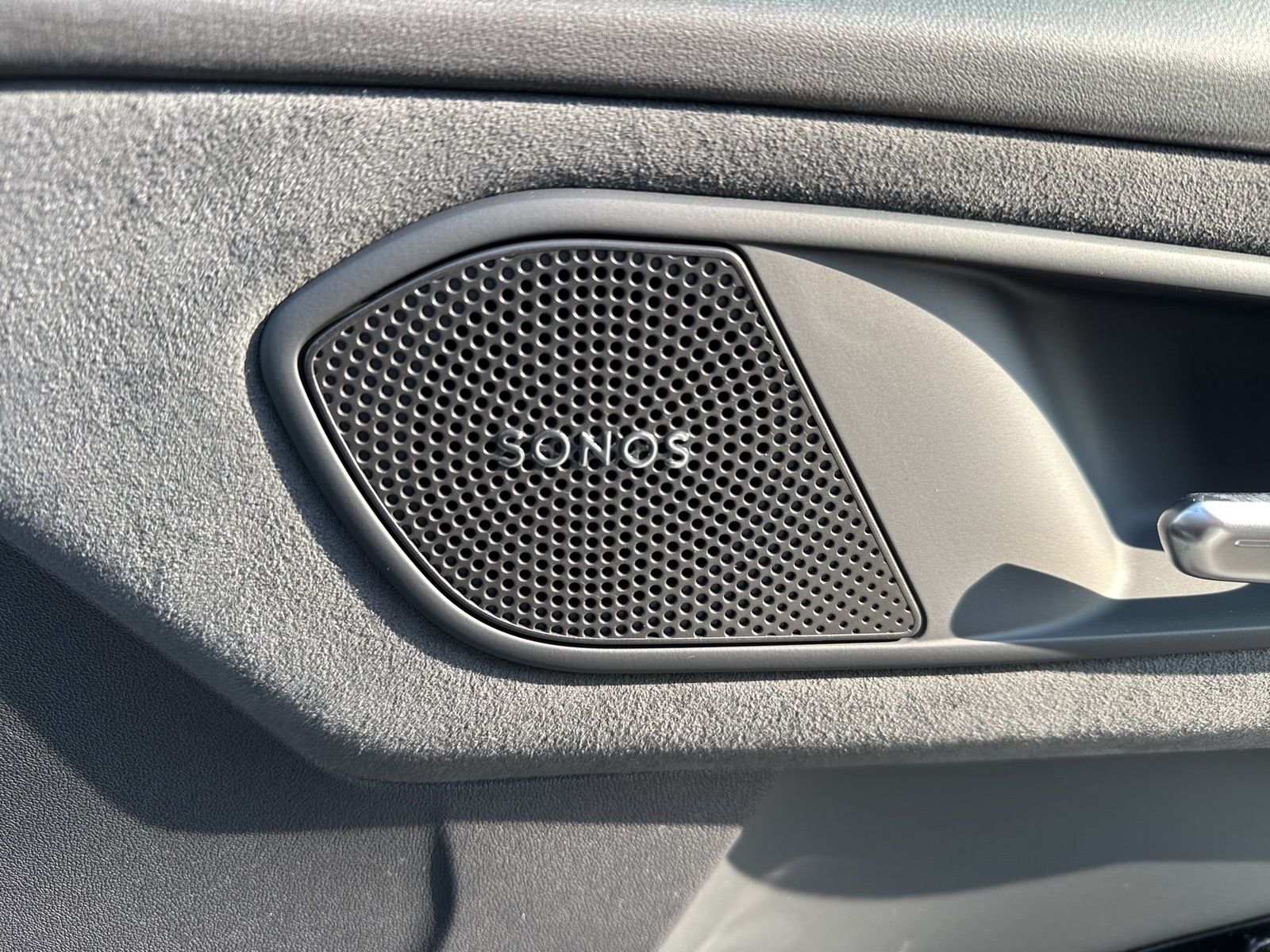 Fahrzeugabbildung Audi Q3 SUV e-hybrid S tronic Matrix|Sonos|TechPro|AH