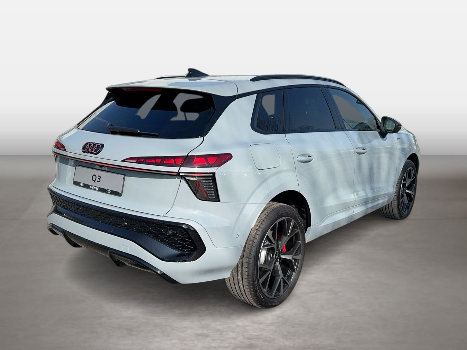 Fahrzeugabbildung Audi Q3 SUV e-hybrid S tronic Matrix|Sonos|TechPro|AH