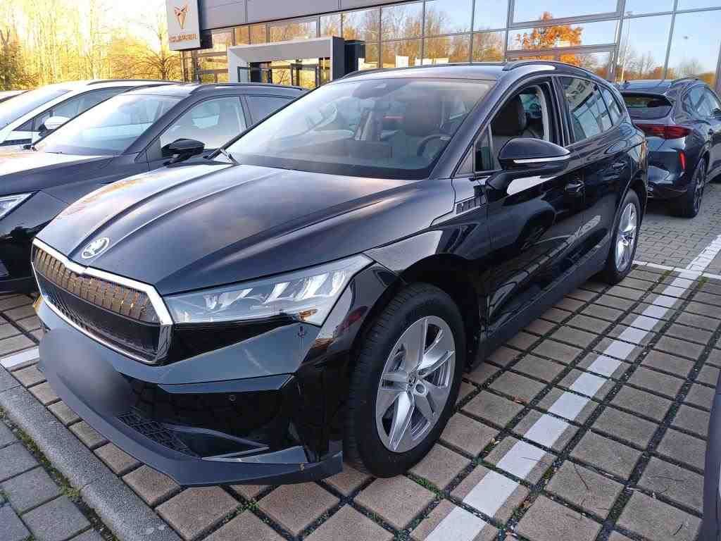 Fahrzeugabbildung SKODA Enyaq 50 Loft LED|VirtualCP|KlimaA|LaneAss|PDC