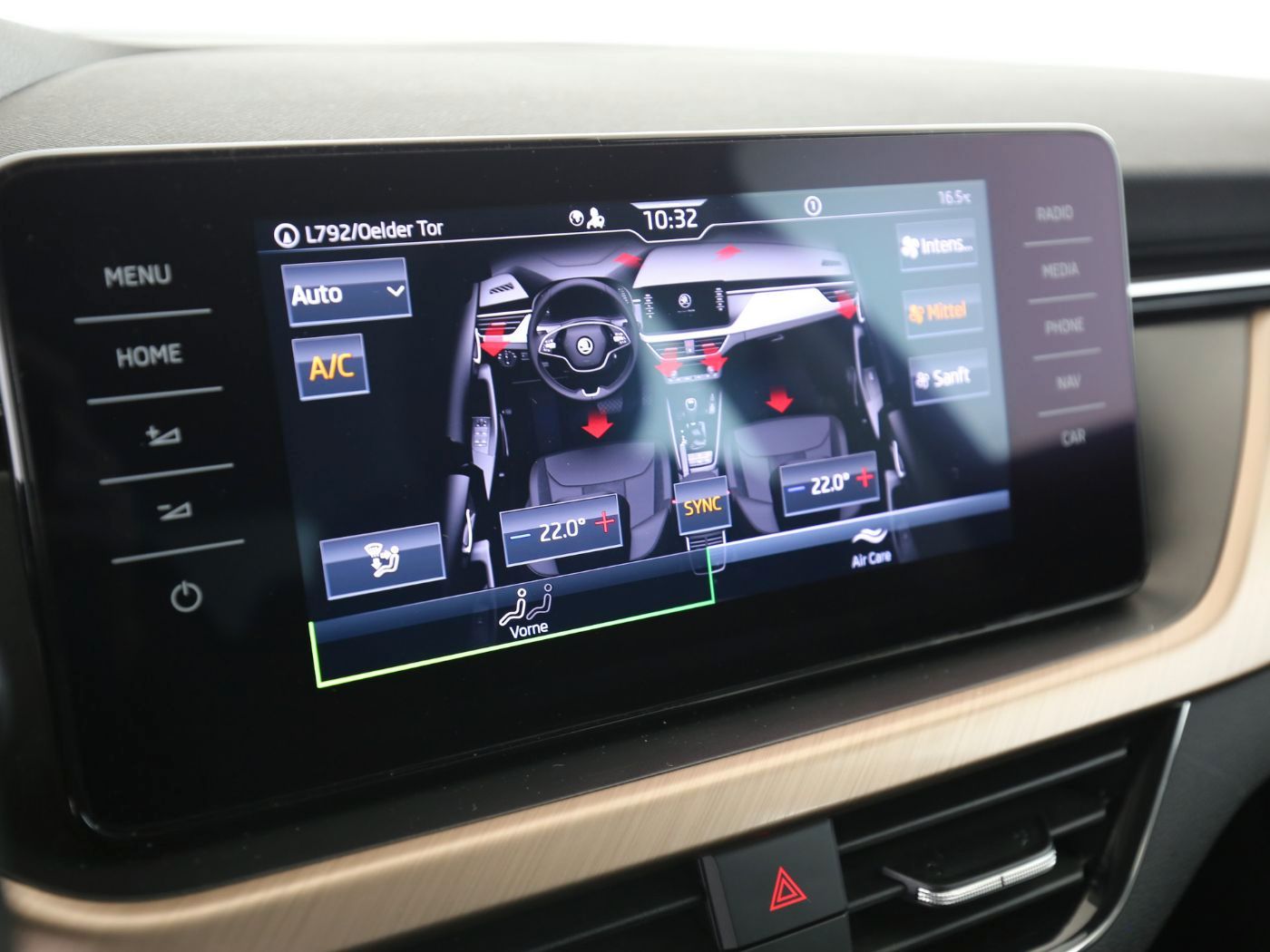 Fahrzeugabbildung SKODA Kamiq 1.0 TSI Style LED|Navi|VirtualCP|Kamera|LM