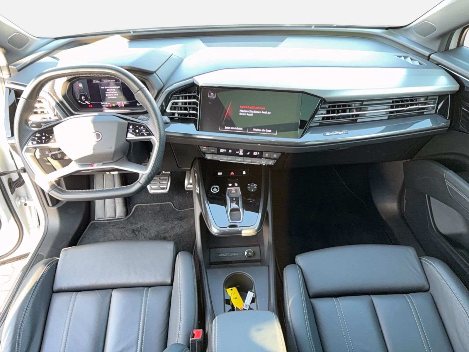 Fahrzeug autohaus mense Fahrzeugabbildung Audi Q4 Sportback e-tron 40 S line Matrix|Pano|ACC|LM