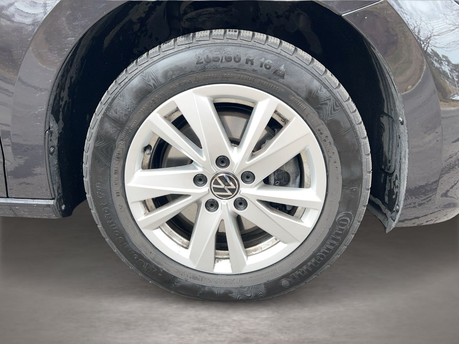 Fahrzeugabbildung Volkswagen Touran 1.5 TSI Comfortline 7-Sitzer CarPlay|ACC