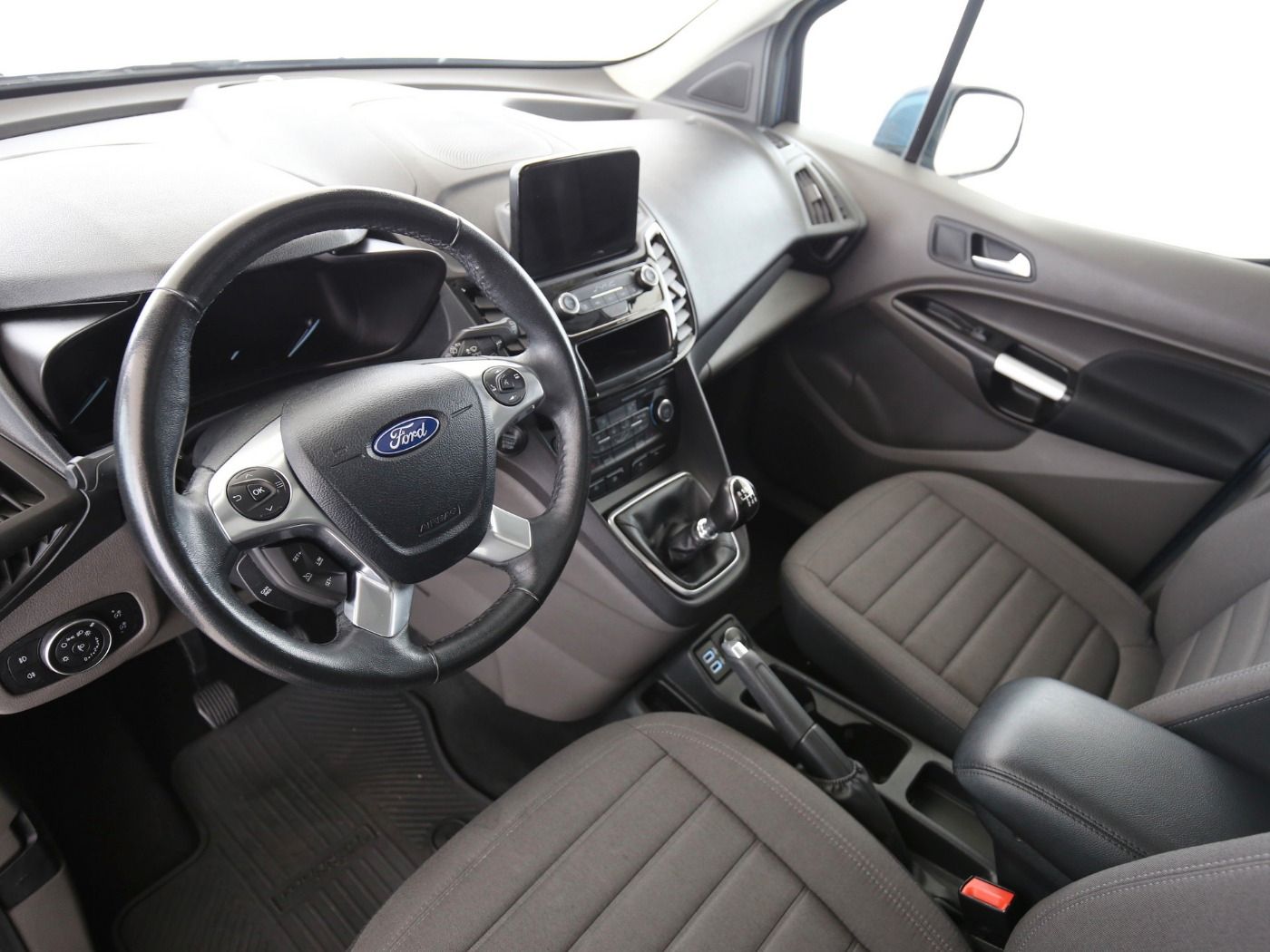 Fahrzeug autohaus mense Fahrzeugabbildung Ford Tourneo Connect 1.5 TDCi/EcoBlue Grand Titanium