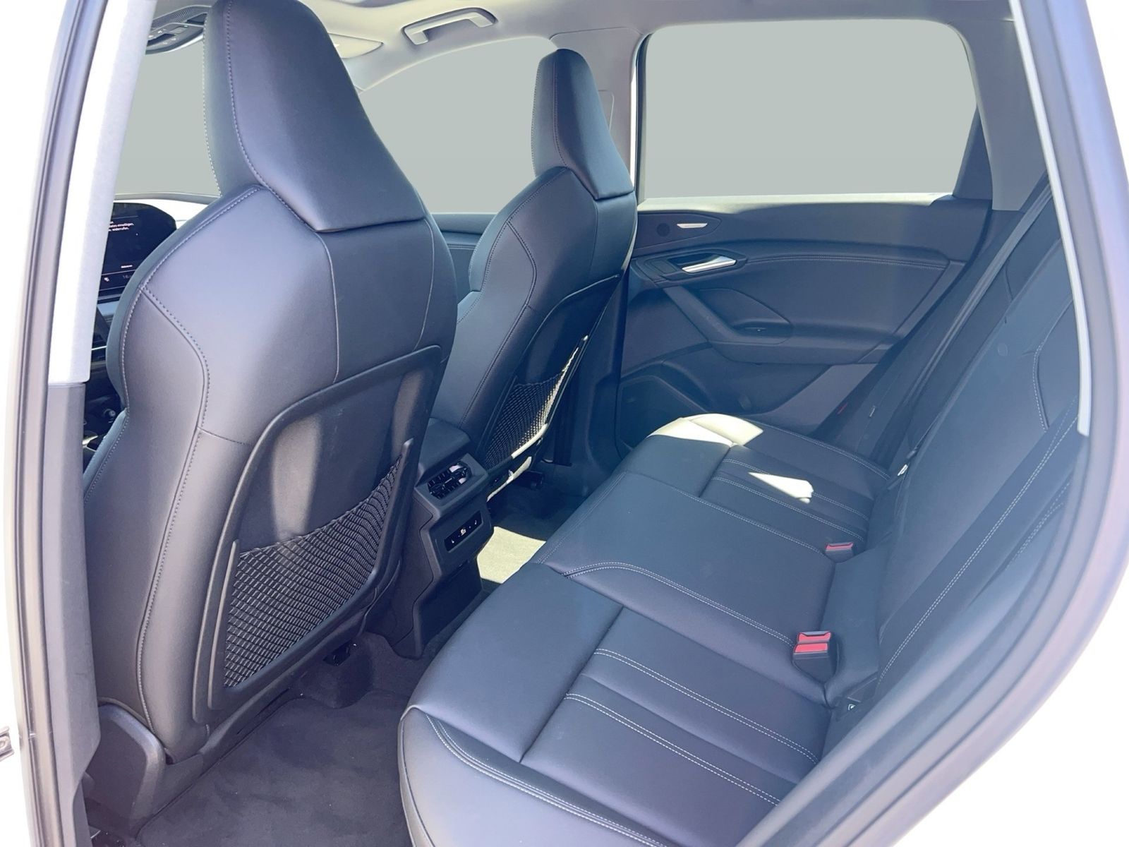 Fahrzeug autohaus mense Fahrzeugabbildung Audi Q6 e-tron performance S line AHK|HUD|Luft
