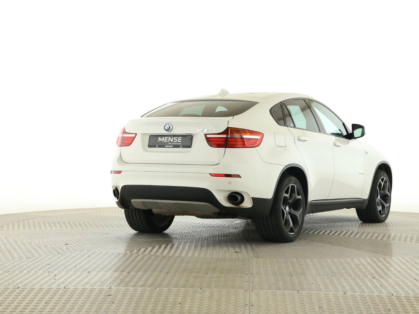 Fahrzeugabbildung BMW X6 xDrive40d HUD|Standhzg|LED|Navi|SoftClose|PDC