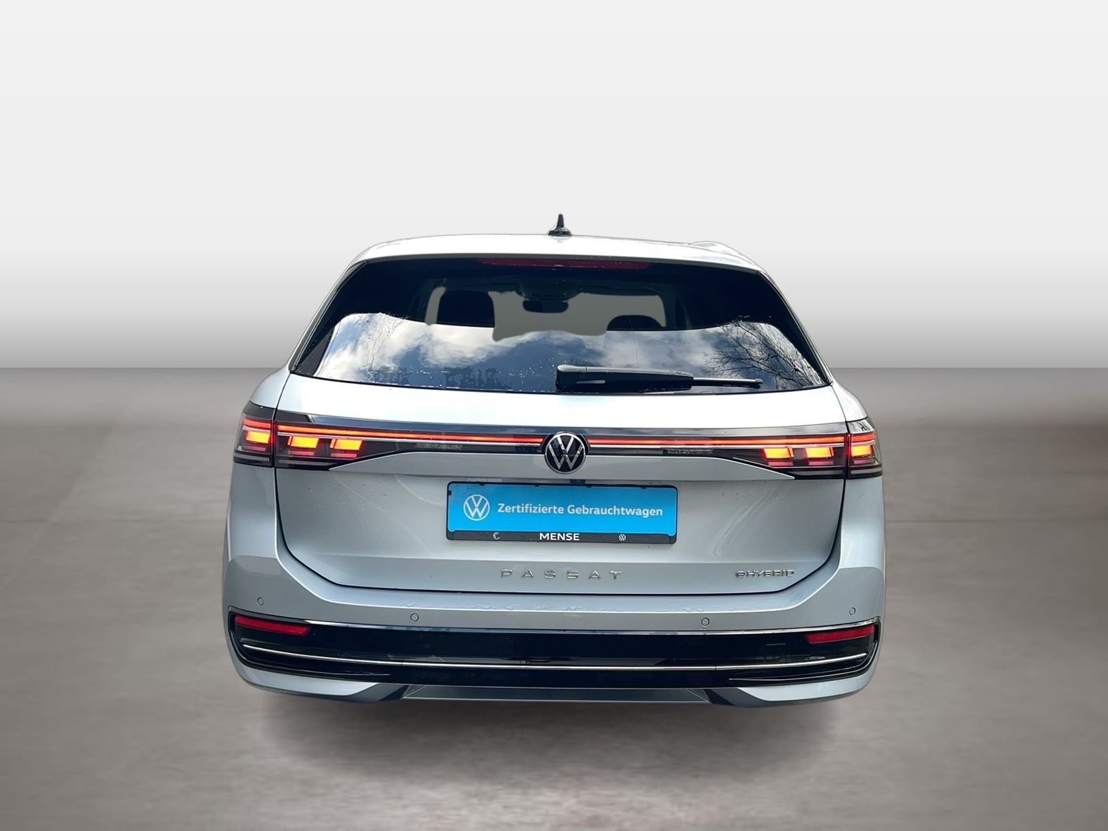 Fahrzeug autohaus mense Fahrzeugabbildung Volkswagen Passat Variant 1.5 TSI eHybrid IQ.Light|Matrix