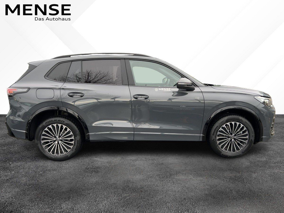 Fahrzeugabbildung Volkswagen Tiguan TDI 4M R-Line AHK BlackStyle Leder Nav 36