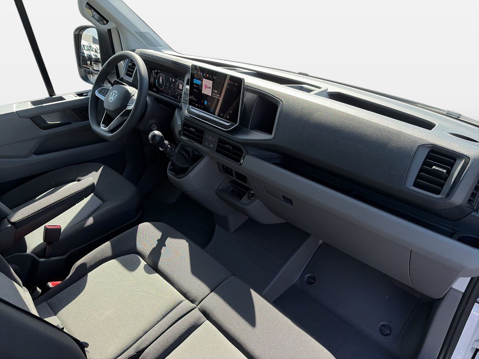 Fahrzeugabbildung Volkswagen NFZ Crafter 35 Kasten HD MR Front TDI EU6 103kW