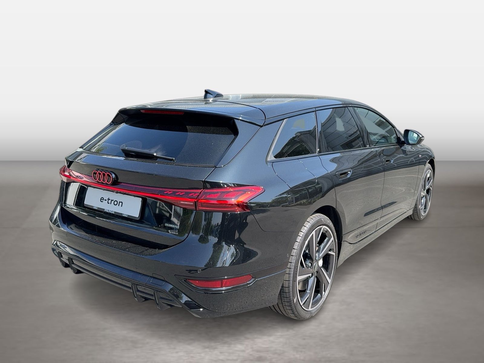 Fahrzeugabbildung Audi A6 e-tron Avant quattro S line business Matrix