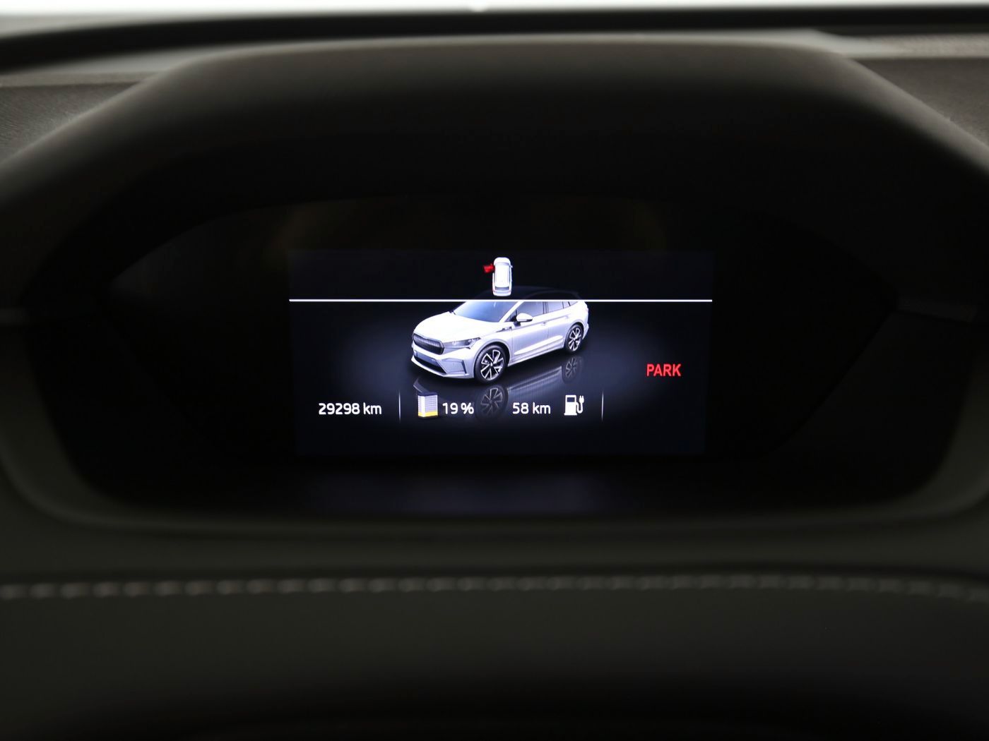 Fahrzeugabbildung SKODA Enyaq 80 Sportline AHK|Pano|SD|ACC|LED|Navi|PDC