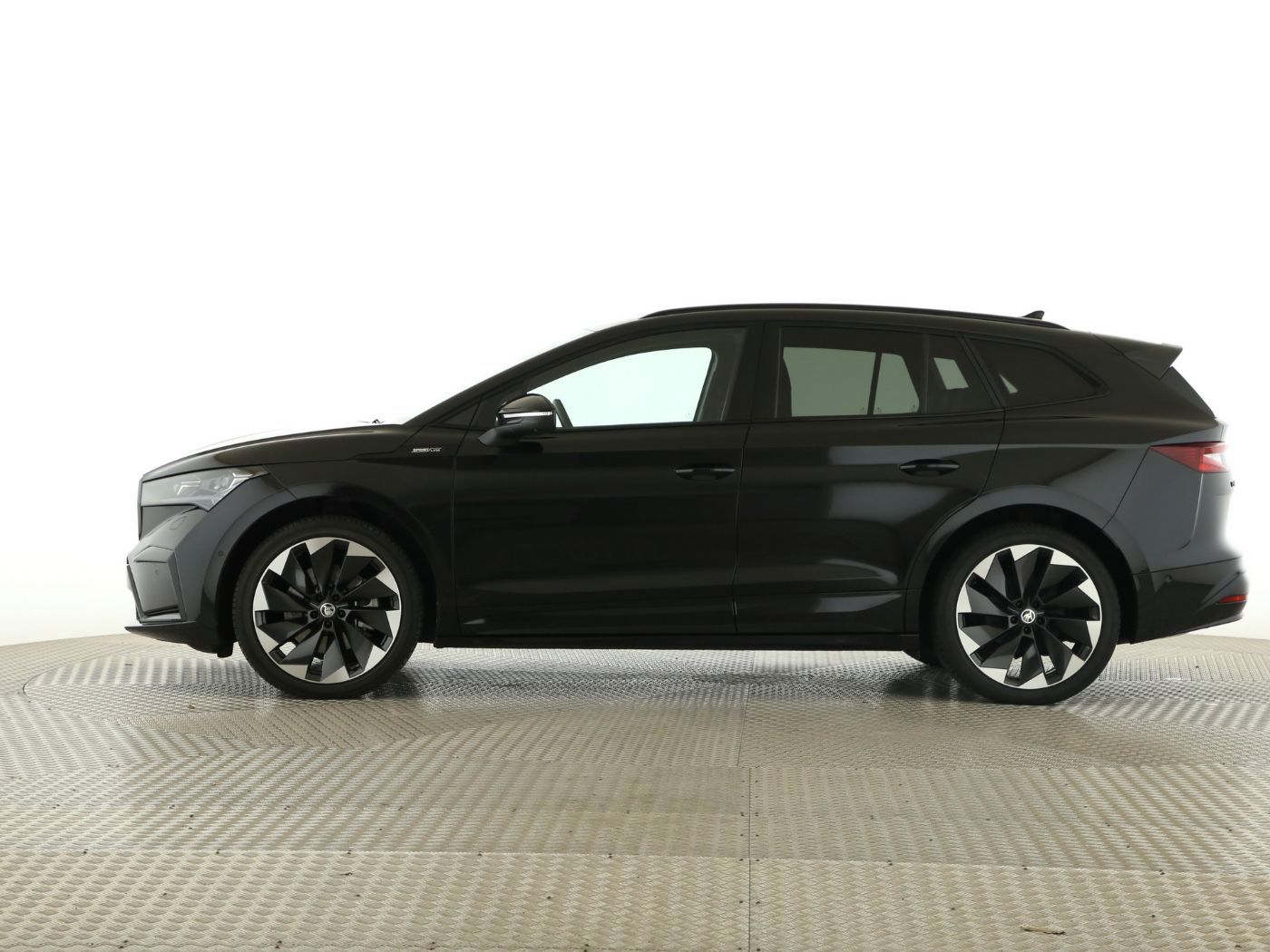 Fahrzeugabbildung SKODA Enyaq 80 Sportline AHK|Pano|SD|ACC|LED|Navi|PDC