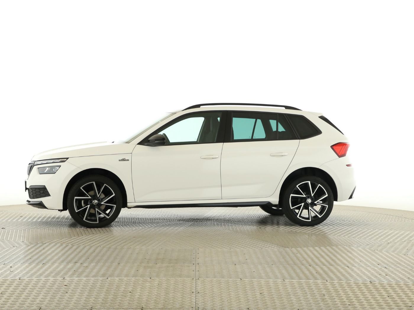 Fahrzeugabbildung SKODA Kamiq 1.0 TSI Monte Carlo Pano|SD|LED|Kamera|PDC