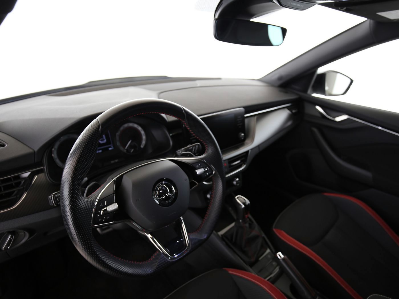 Fahrzeugabbildung SKODA Kamiq 1.0 TSI Monte Carlo Pano|SD|LED|Kamera|PDC