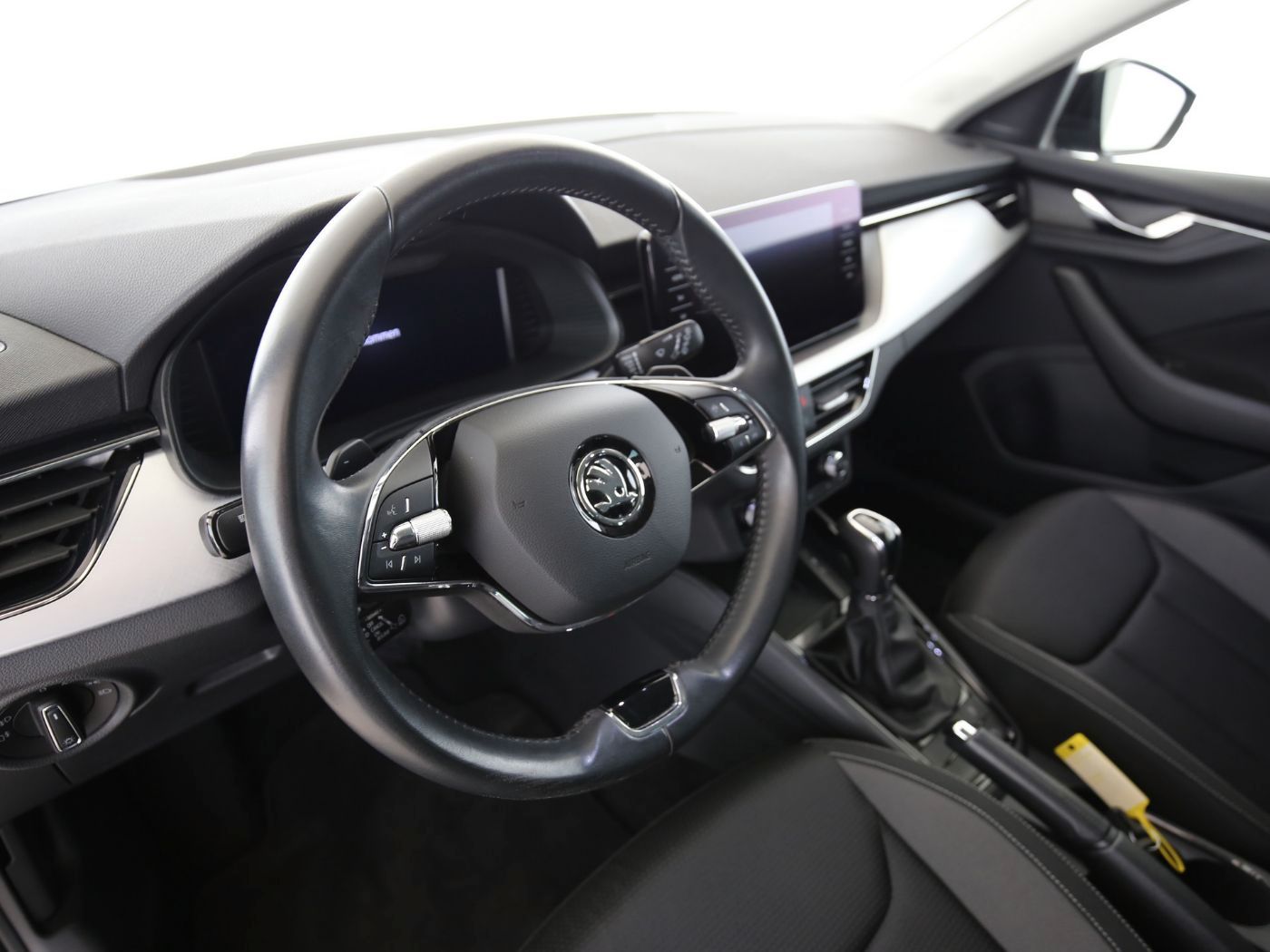 Fahrzeugabbildung SKODA Scala 1.0 TSI Tour AHK|ACC|LED|Navi|VirtualCP|LM