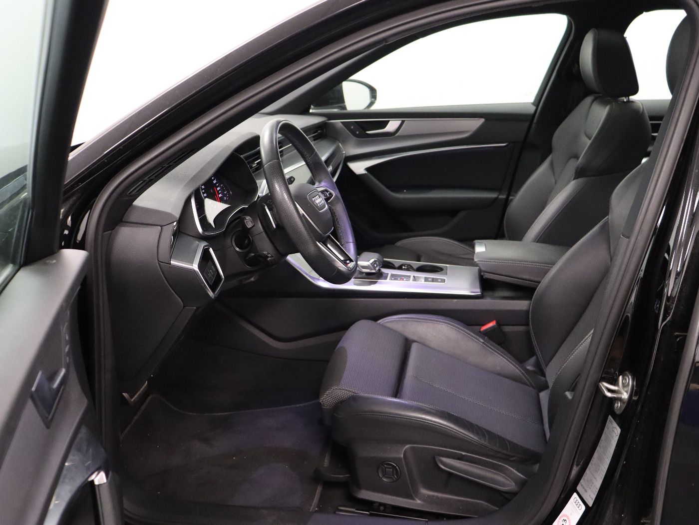 Fahrzeugabbildung Audi A6 Avant 50 TDI quattro tiptronic S line Sport