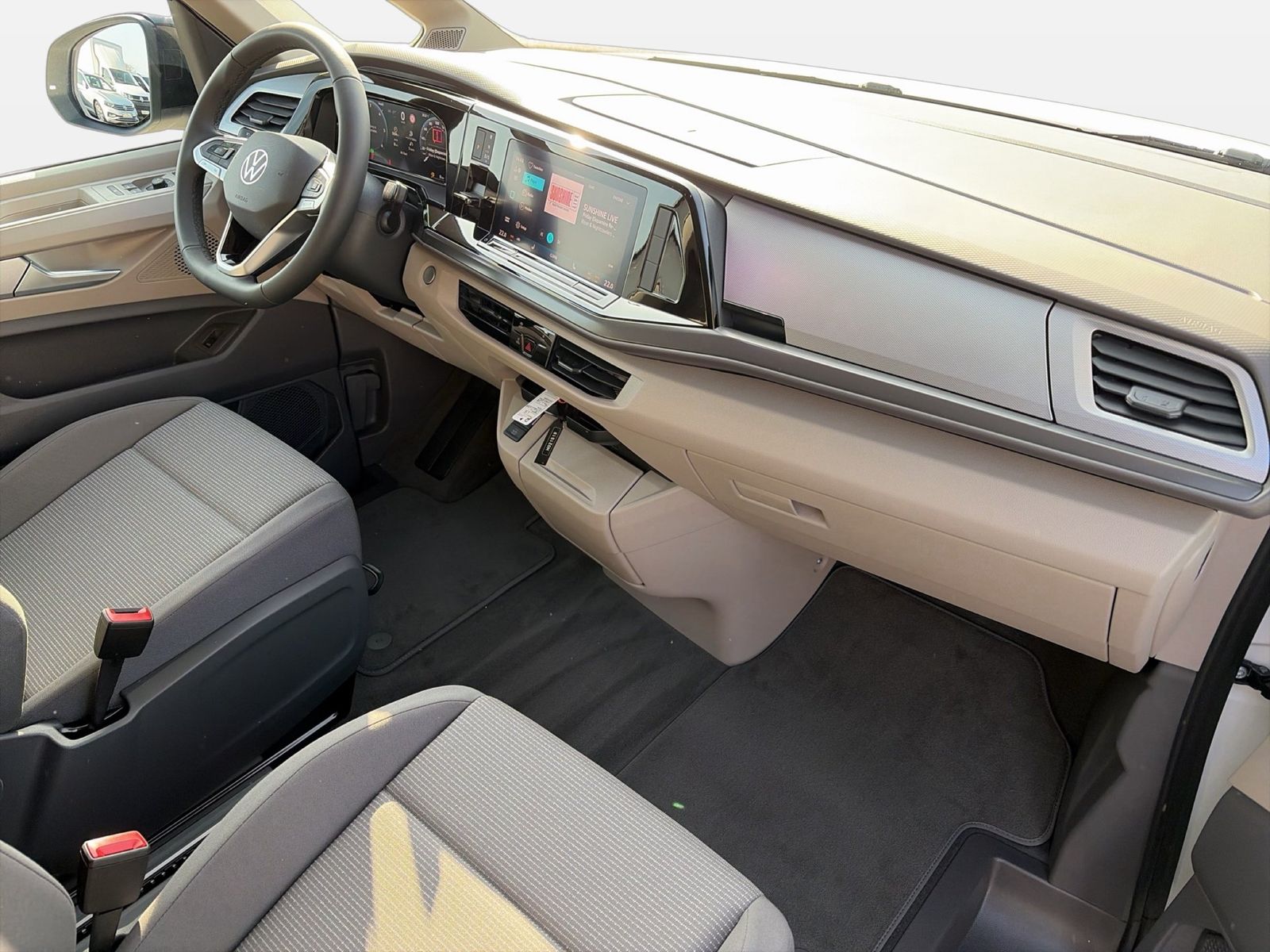 Fahrzeugabbildung Volkswagen NFZ Multivan 2.0 l TDI 110 kW DSG