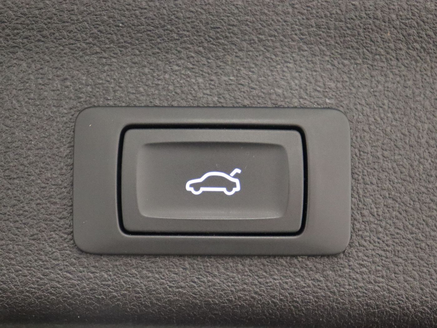 Fahrzeugabbildung Audi A6 Avant 45 TDI quattro S tronic S line |Matrix